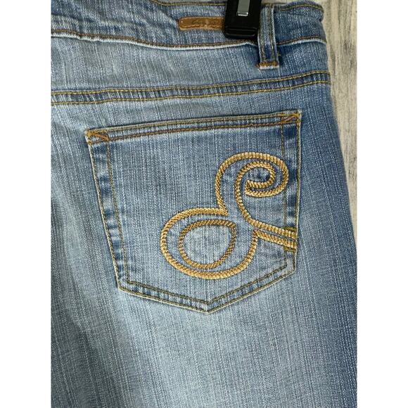 Southpole Jeans Sz 13 (34x30.5) Bootcut Light Wash Mid Rise Vintage Embroidered - Picture 9 of 10